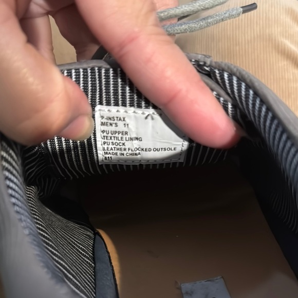 Steve Madden Gray Sneakers Sleek Suede Style - Picture 8 of 9